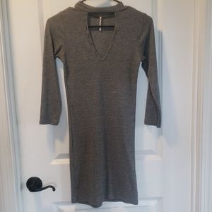 3/4 sleeve flattering keyhole neckline minidress